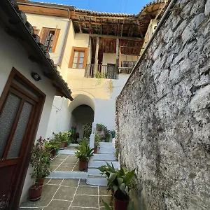 Maro's , Berat Albanien